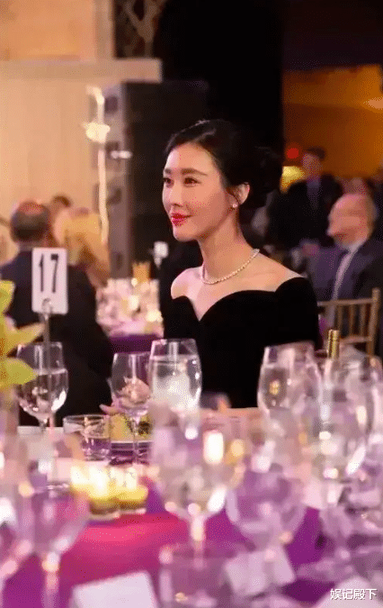 甄嬛传|甄嬛传中不起眼的她，嫁给豪门结交贵妇合影总统，这才叫飞上枝头