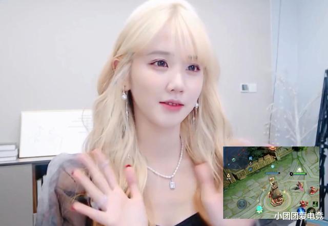 游戏主播|井川里予终于正面回应“留粉男”，表示自己的粉丝大部分都是女生！