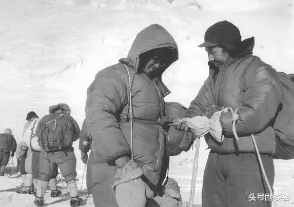 吴京|8天分账仅160万，吴京这次赔惨了，但他却笑得很开心