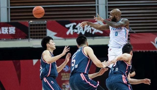 曼联|同曦或购买外援优先续约权，福建摆烂争状元