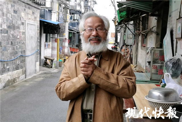 现代快报 牛年说“牛”愿!南京街访:你的新年愿望是什么?