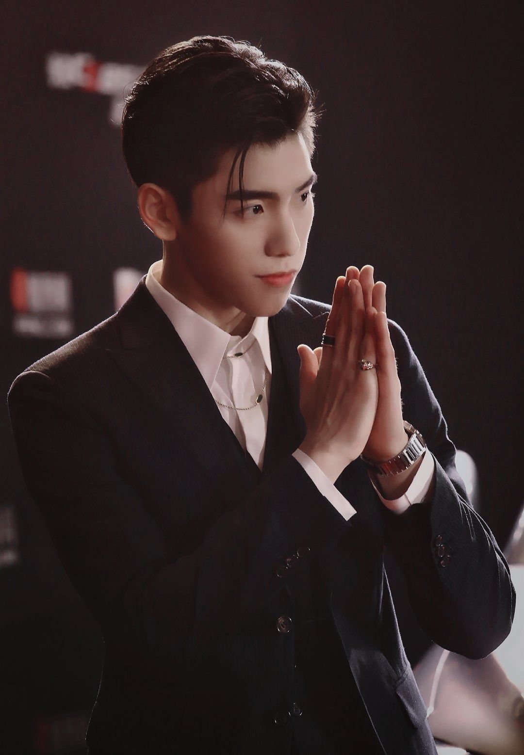 王子异|26岁王子异终于单飞！合约到期不再续约，人气或已超蔡徐坤