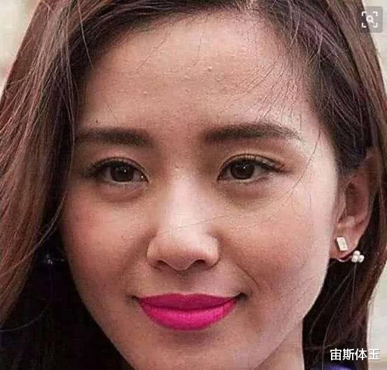 底妆 女星高清镜头下的尴尬，妆容浮粉不算啥，底妆斑驳显瑕疵一言难尽