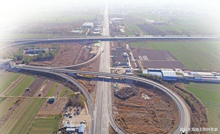 驾驶 究竟能不能刹住车？副行长驾车误入断头路，17米高桥坠下3死1伤