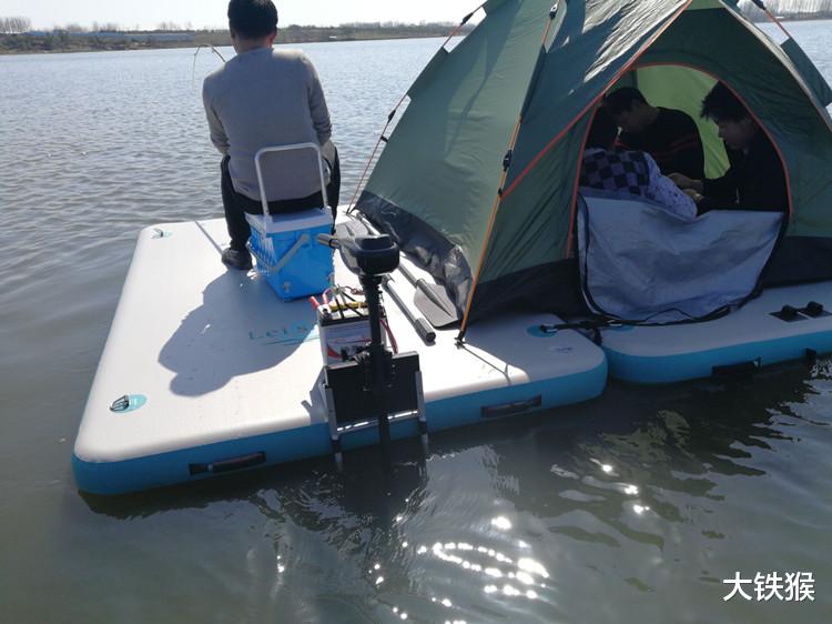 |北京钓鱼人确实领先全国，独特钓法最适合冬季，难怪人人都爆护