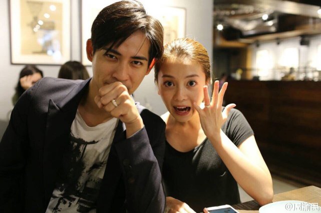 宁桓宇|周渝民结婚六年首谈夫妻恩爱细节，为专注照顾有性格缺陷的女儿已放弃生二胎