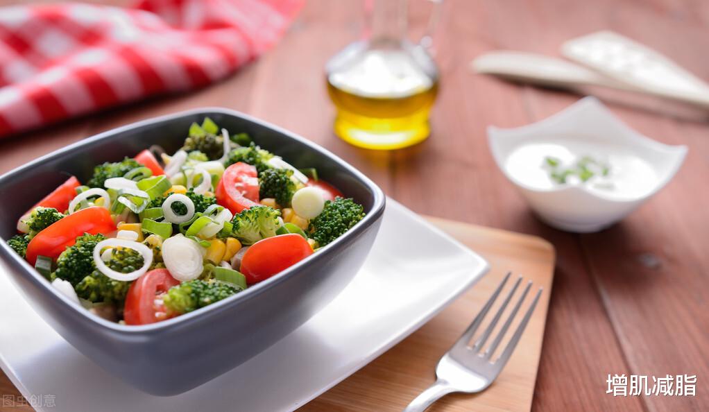 减肥晚餐|不吃晚餐可以减肥吗？正确的减肥晚餐，牢记这4个原则