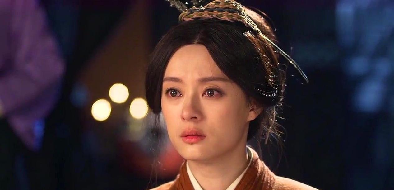 甄嬛|原来甄嬛就是还珠里的老佛爷，难怪晴儿这么受宠，也不看看她是谁