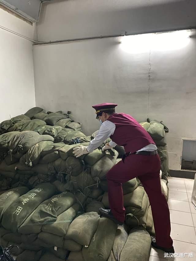 武汉交通广播 武汉地铁积极做好极端天气应对准备