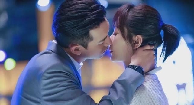 吻戏|口臭女明星接吻熏吐多少人！林心如不算什么！最后一位颠覆想象！