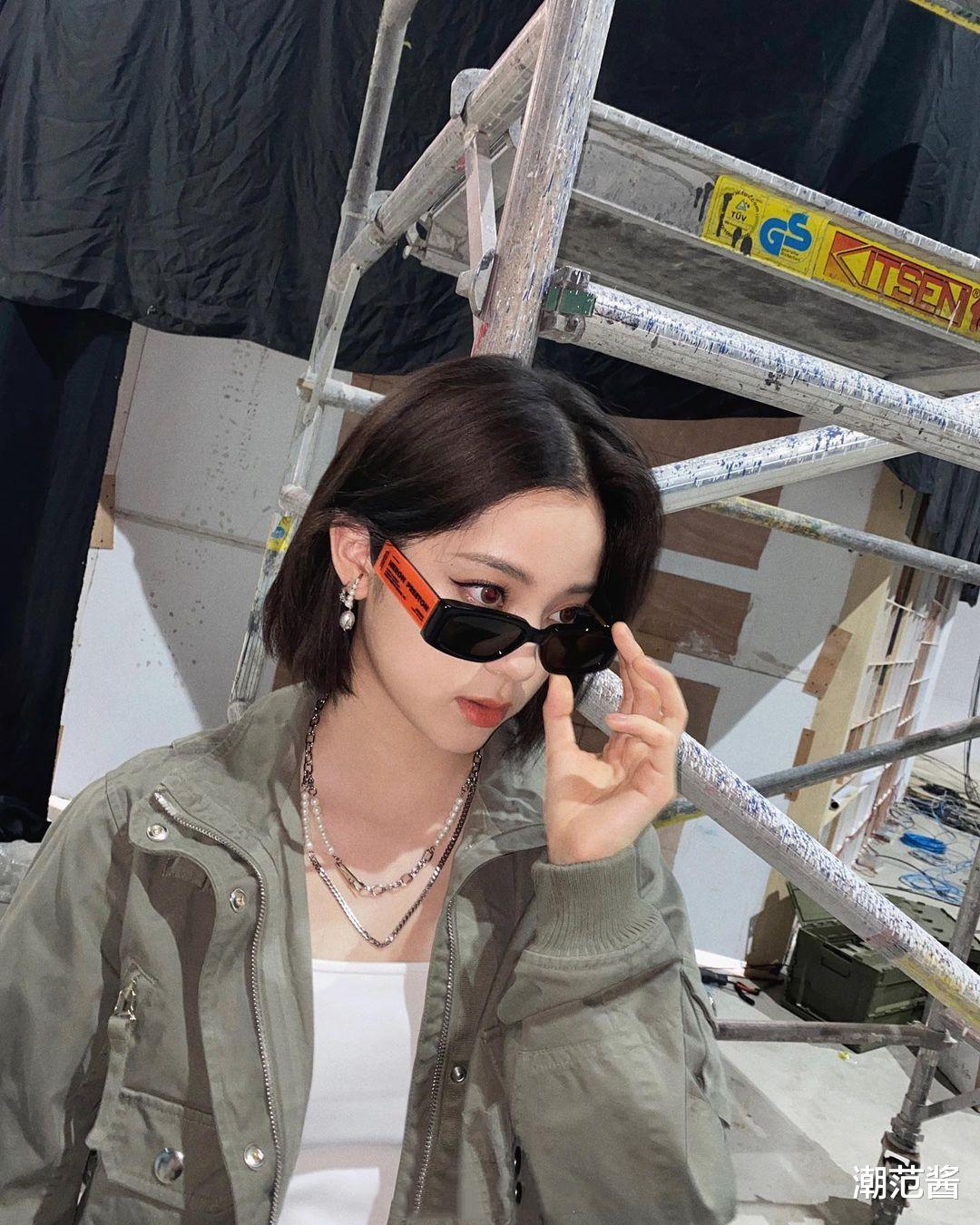 芦笋|欧阳娜娜短发被评“叛逆少女”？网友：又甜又飒组合穿搭真香