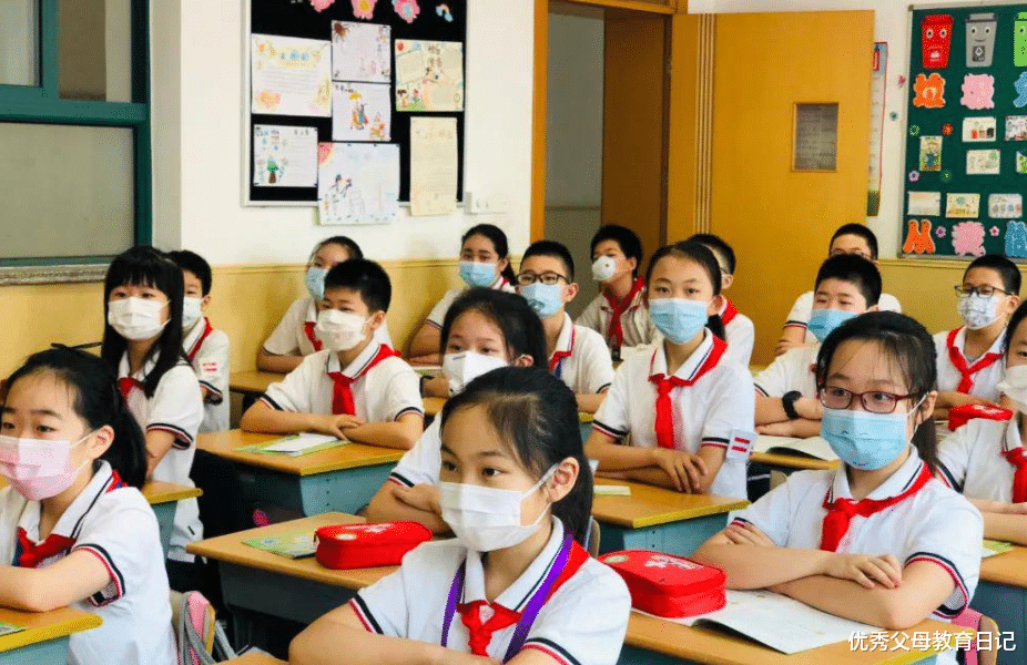 教师|教师招聘门槛提高，学历标准严格明确，有些学生毕业即失业