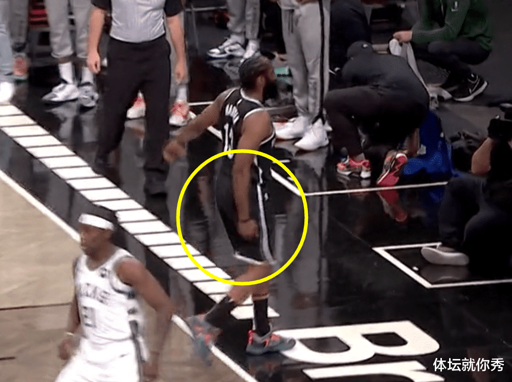詹姆斯·哈登|哈登受伤回顾！还想坚持，KD不知所措，欧文愣在原地，谁注意纳什