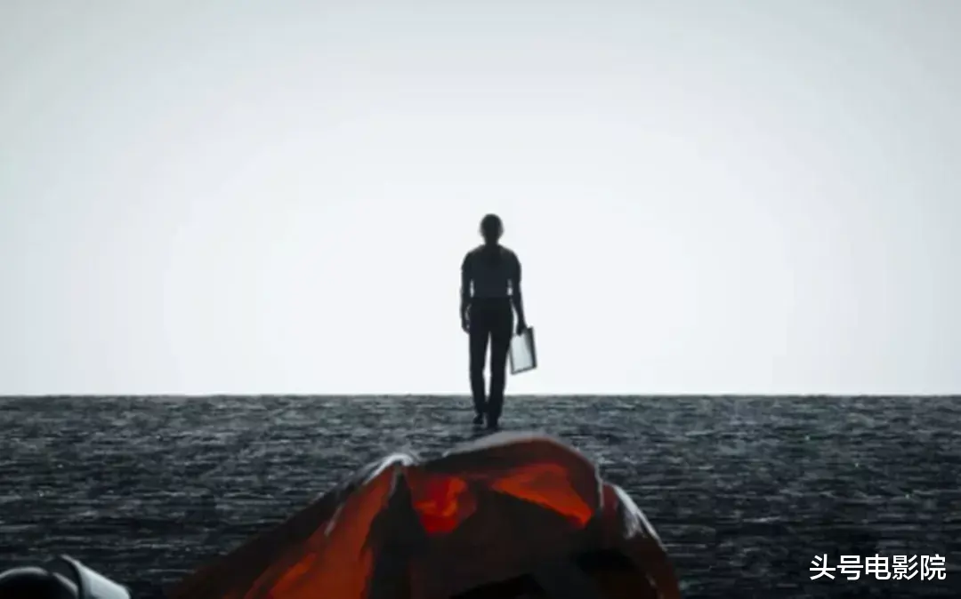 袁咏仪|最难拍科幻片首映，获8分钟起立鼓掌！被赞太空版《权力的游戏》