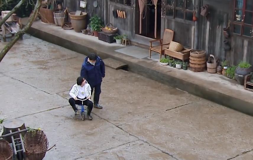 黄磊|《向往的生活5》：让黄磊找回笑容的秘密，张子枫一语道破