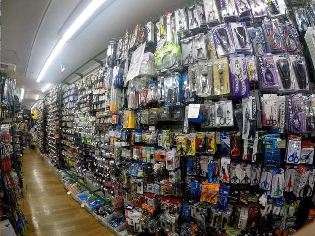 饵料|盘点容易吃灰的五大渔具，纯属浪费钱，用两次就只有放仓库吃灰