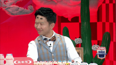 杨迪|知名男星当众下跪，被谢娜捧红，成为综艺顶流的他，到底有惨？