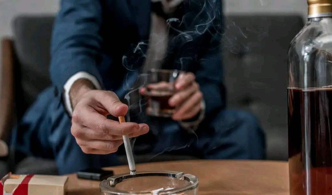 胆固醇|胆固醇“分解器”或被找到?并非白醋,常喝点,有助保护血管