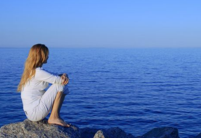 晚安墨然|层次低的人,大多数都会有这些思维特征,别不信