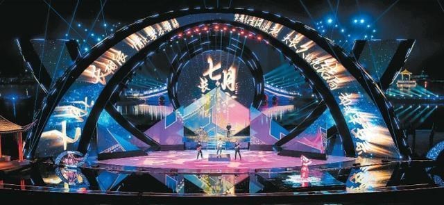 央视|央视七夕晚会节目单曝光,流量明星数量多,主持阵容大换血