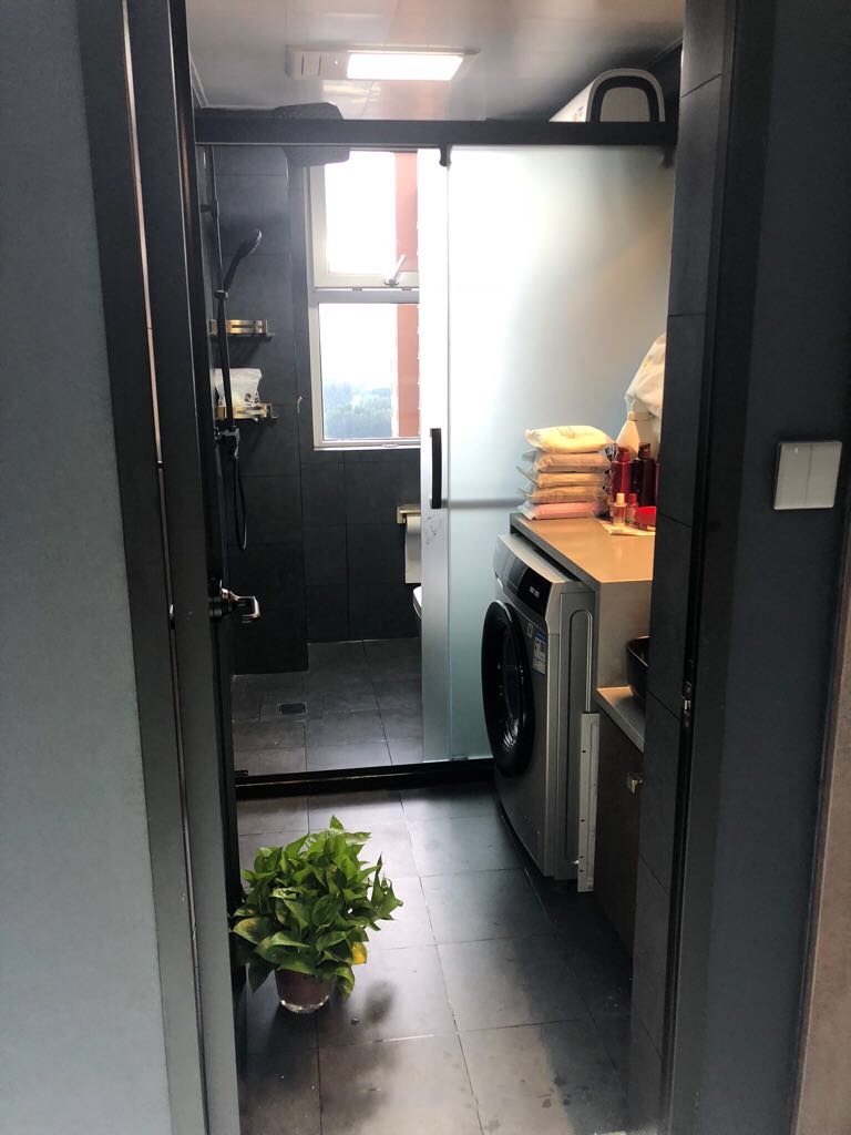 现代风新房完工，装修费全包30万，亲朋都说我傻，参观后都打脸了