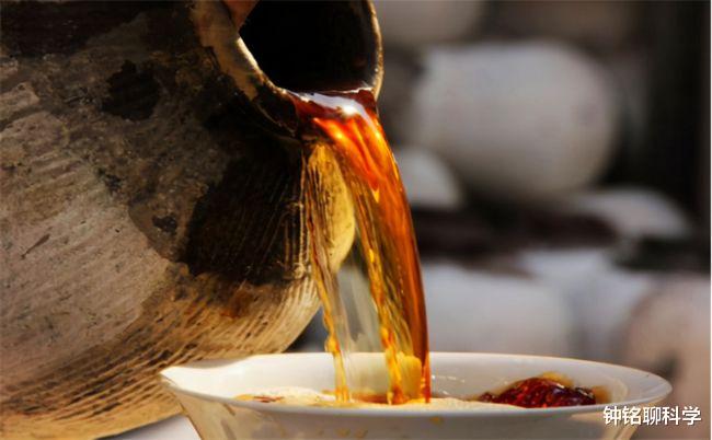 毒蛇 蛇的软肋是什么？真的不是雄黄粉，两场实验告诉你答案