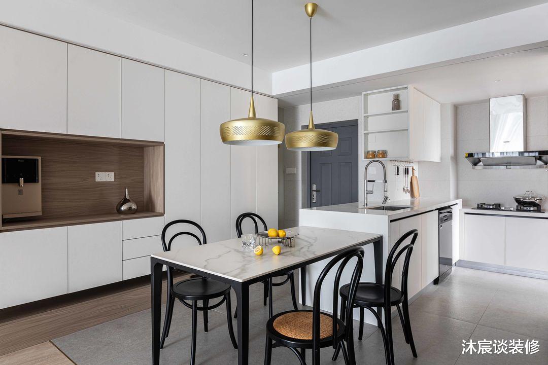 沐宸谈装修|他大胆拆掉家里5面墙，全屋简洁大方还很实用，干净清爽太宜居了