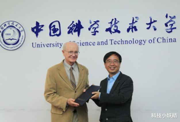 科学家 中国科学家再次突破量子技术，美院士发出感慨：中国学者不睡觉吗