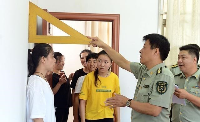 新兵|当兵走“直招士官”和“义务兵”哪个好？其实还有另一条路可走