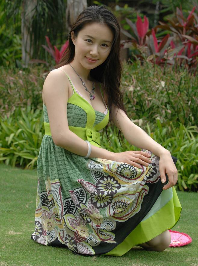 魔幻手机|舒畅，经典的董鄂妃到魔幻手机的傻妞