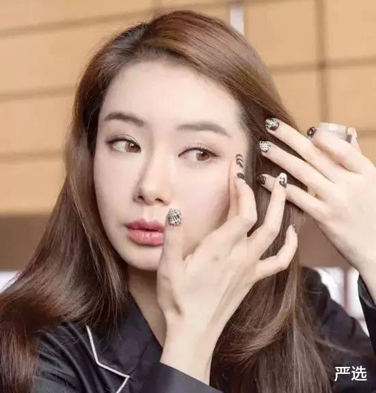 严选|戚薇晒出“续命”眼霜，吴昕也在用，李佳琦：眼霜界阿玛尼！