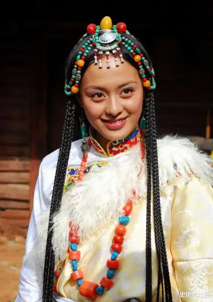 李智恩|比李一桐景甜还“难捧”的演员,演绎了41次女主,还是不温不火