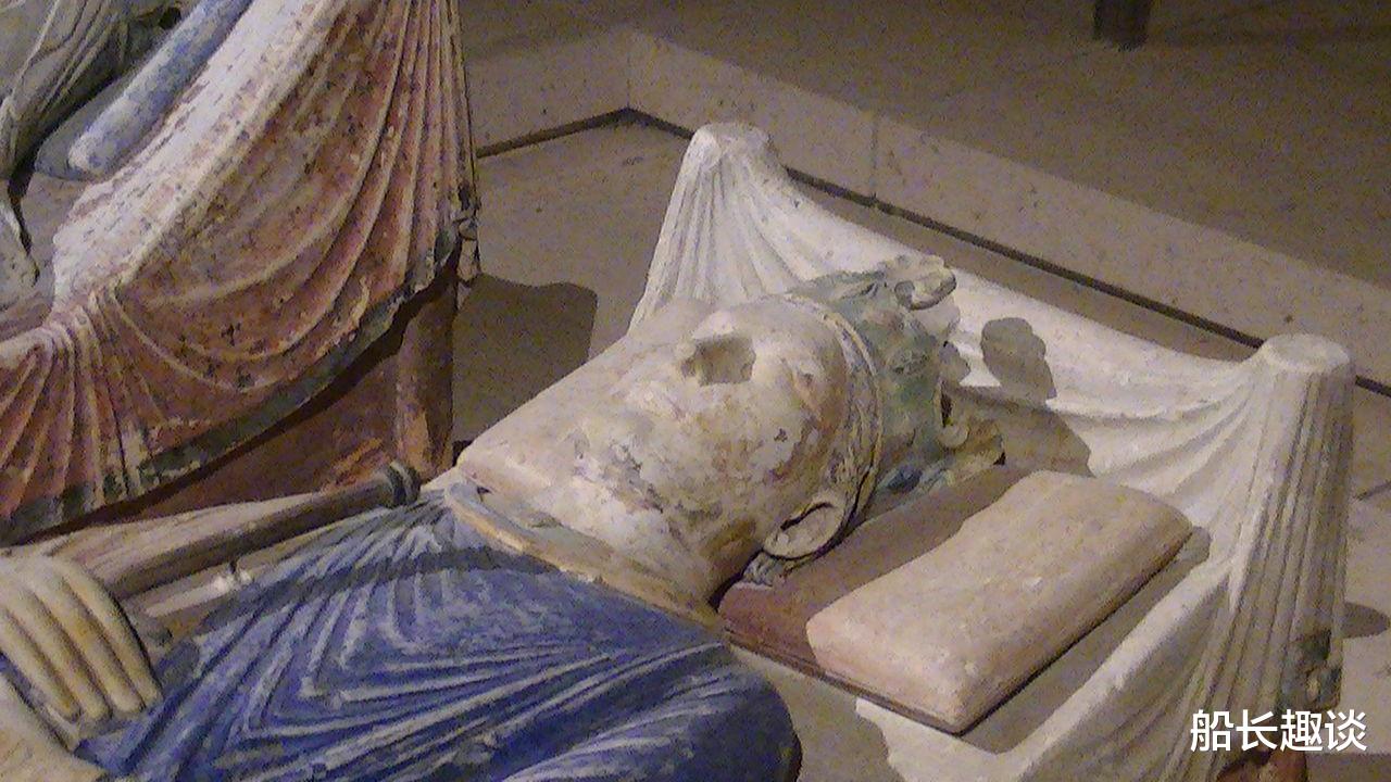 诺曼底|英格兰国王斯蒂芬好不容易夺取了表妹玛蒂尔达的王位，为何最后却还给了表外甥