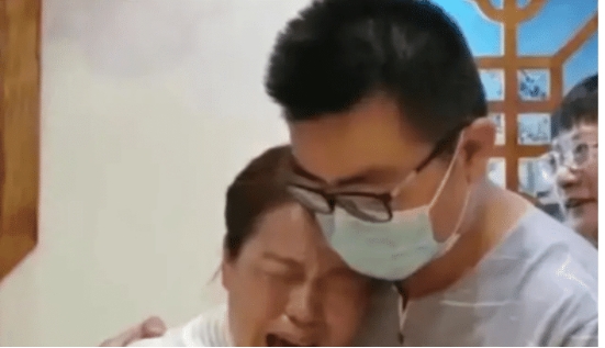 姚策|姚策郭威案新进展，两方和解祭祖，亲生父亲一夜未眠等候儿子回家