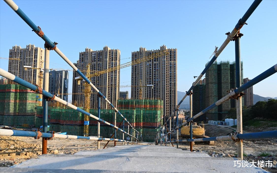 温江|“停建”高楼进入倒计时？央媒表态，2022年起，3类房子要吃香了