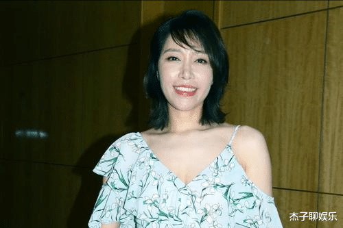 陈红|出道20年，却因过气遭王源点评唱功，这就是娱乐圈的现实？