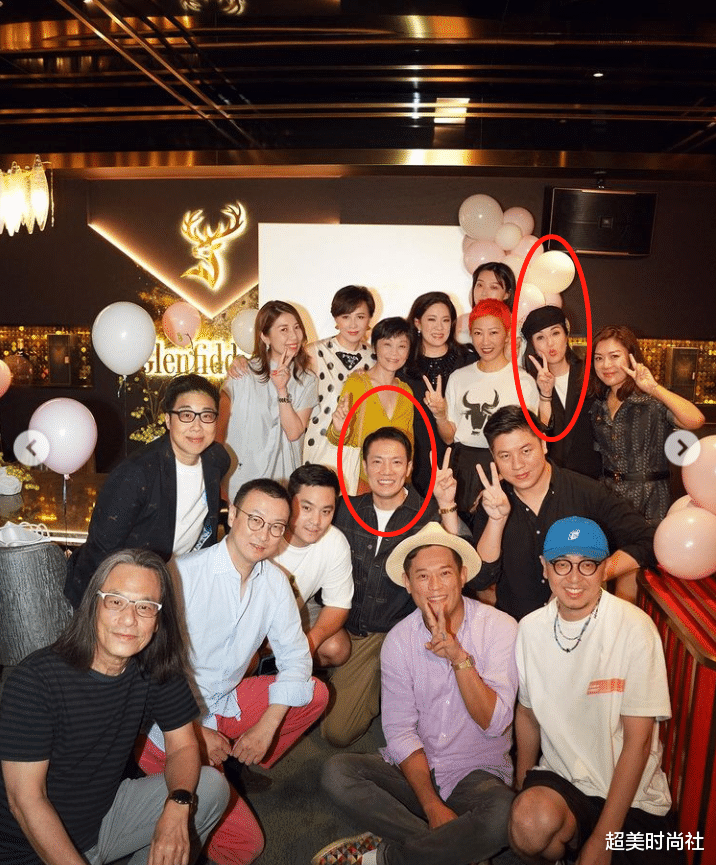 超美时尚社|百亿富婆冯永怡晒庆生照,一袭黑色长裙显低调,众星云集排场大