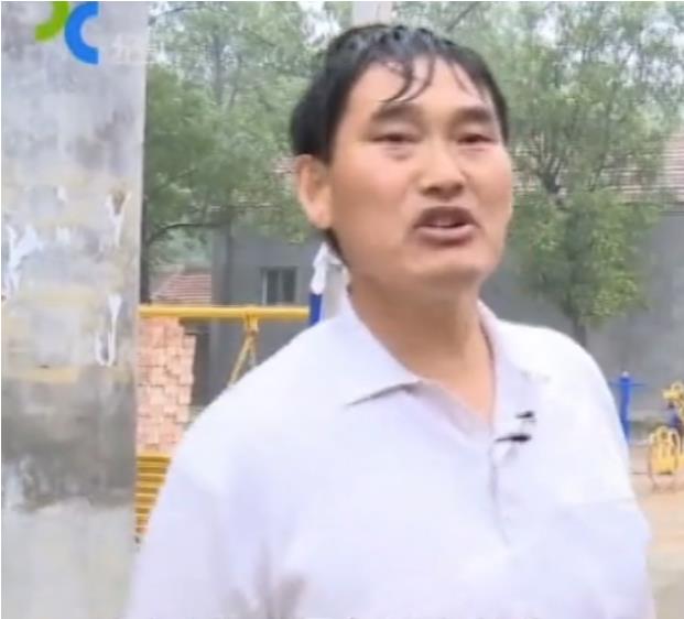 杨幂|陈亚男曝光大衣嫂“不雅言论”：大衣嫂与陈亚男，谁没教养？