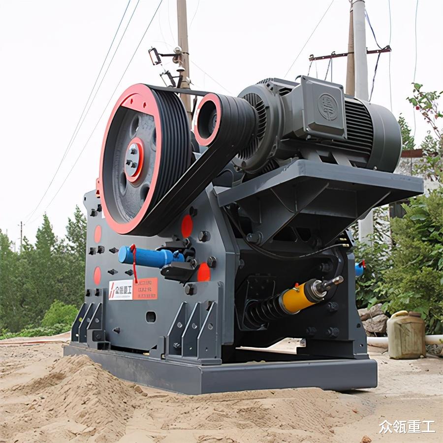 众瓴重工 众瓴砂石资讯：新建砂石生产线，为何要先看鄂破？老技工这样说