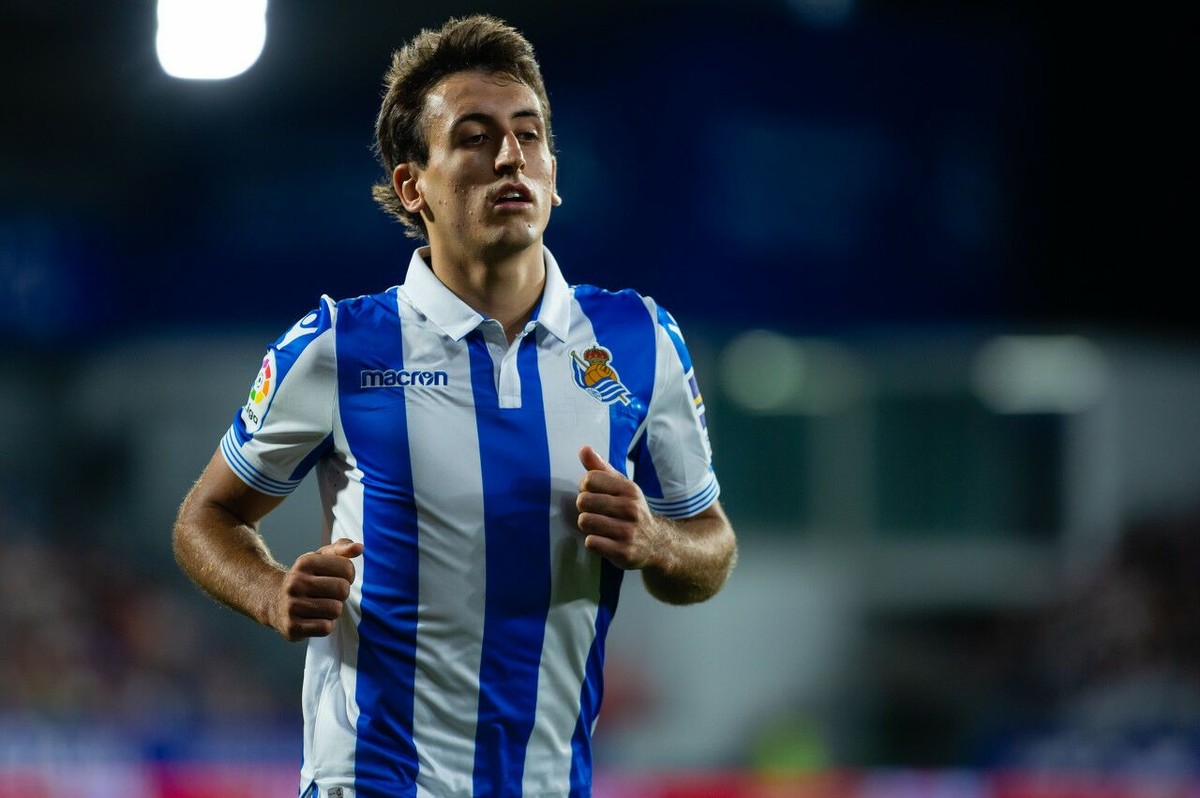 巴塞罗那|皇家社会VS巴萨，巴萨降服巨人杀手，梅罗上演隔空对飚