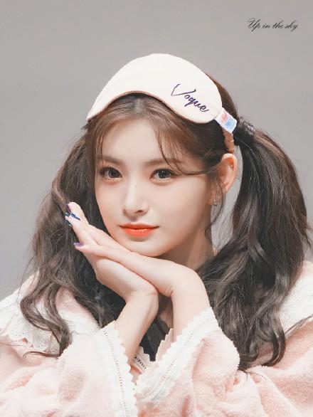 王怡人|Everglow王怡人在韩流不下跪，中国人不行大礼，就要站着把钱挣了