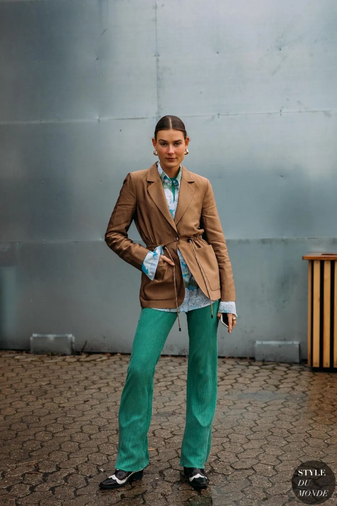 FashionWeek 如何实现一衣多穿？你只需要件衬衫