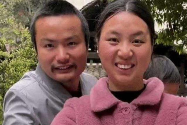 郭可盈|牛爱芳夫妇的视频变风格，粉丝质疑什么就拍什么，连孩子都不放过