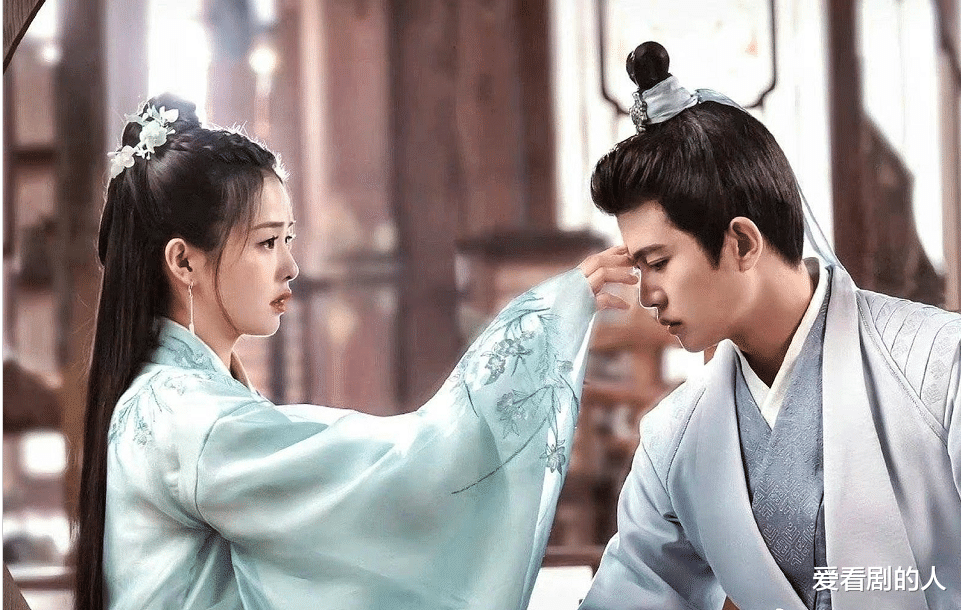 任嘉伦|任嘉伦获华鼎奖“全国观众最喜爱十佳演员”，初心依旧，嘉速前行