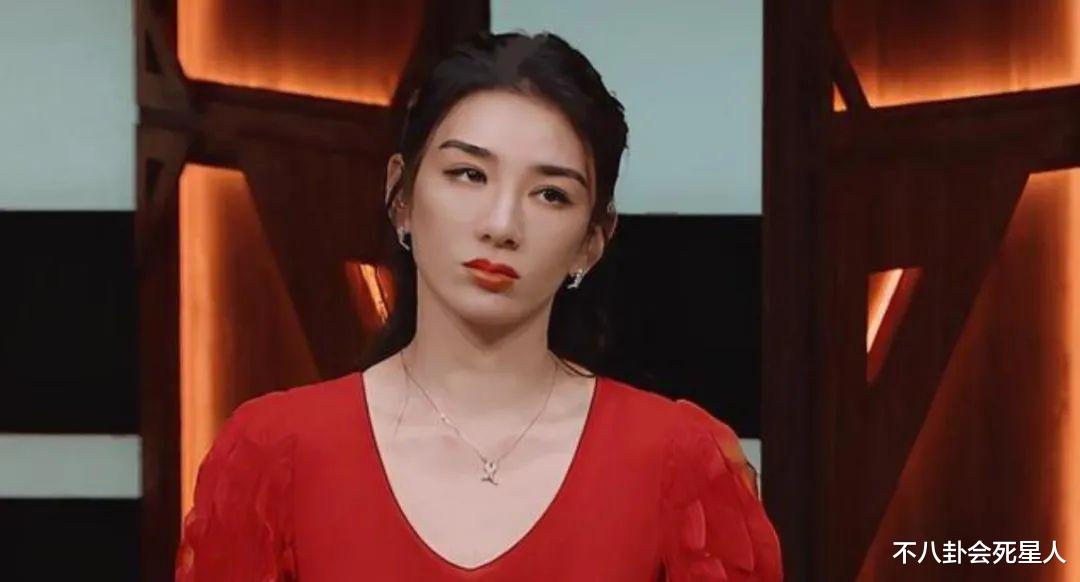 黄奕|美人脸越来越垮，“丑”的却越来越好看？9位女星的颜值大翻转