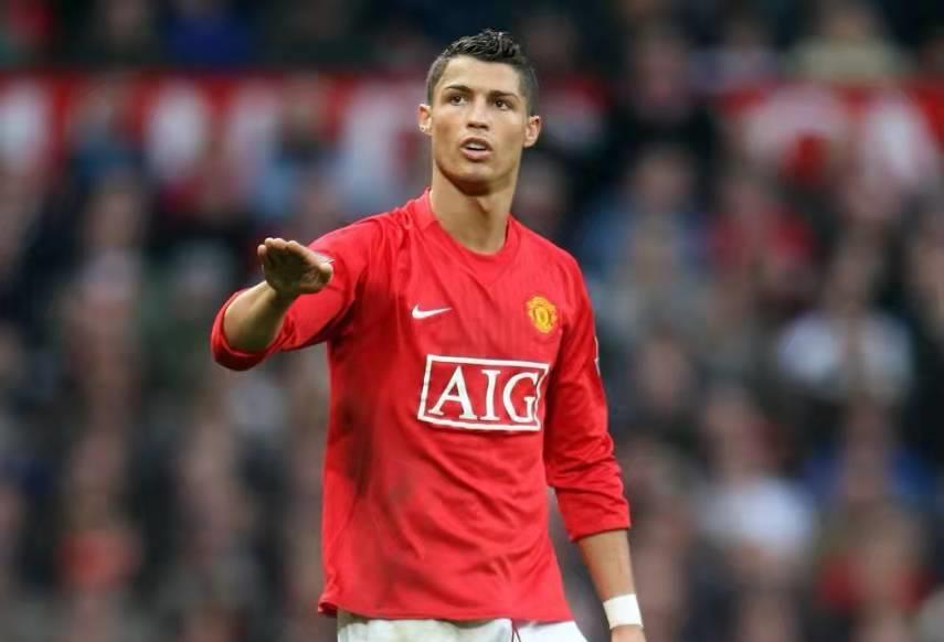 運(yùn)動員|2021年運(yùn)動員收入榜前十：足球籃球占據(jù)半壁江山，中國人無緣上榜