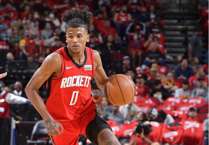 火箭隊|計劃有變！名記：斯通醞釀4換1交易，25歲后衛(wèi)加盟，沖擊季后賽