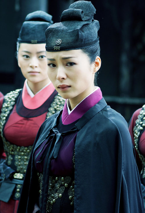 江一燕|公益作秀、屡次抢角，吹嘘拿奖？江一燕的故事远比你想象得更精彩