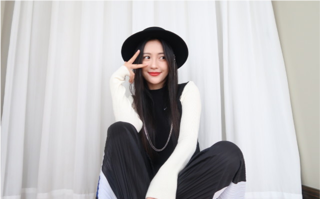 包文婧|包文婧抠的太接地气，大方分享的3款护肤好物，便宜好用