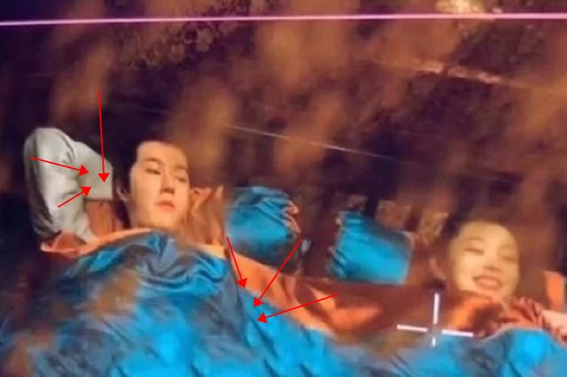 王一博|王一博新戏曝光，和宋轶睡觉片段流出，却因手放错位置惹来争议